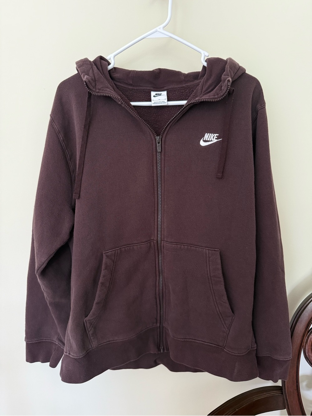 Nike Brown Full-Zip Jacket – Size XL